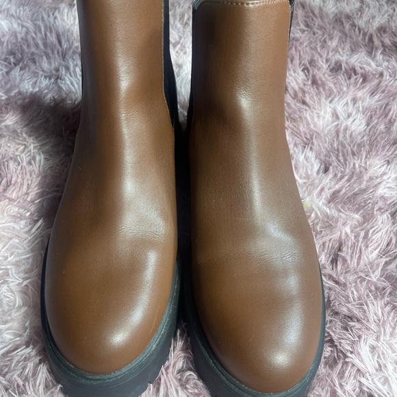 Coach Reid Platform Chelsea Bootie size 11b - Picture 6 of 8